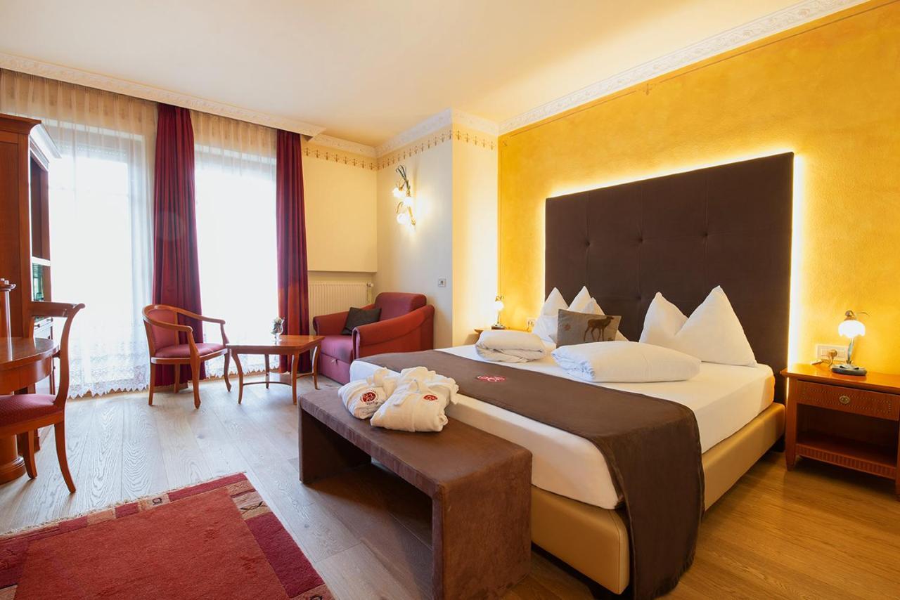 Hotel Engel Злудерно Экстерьер фото